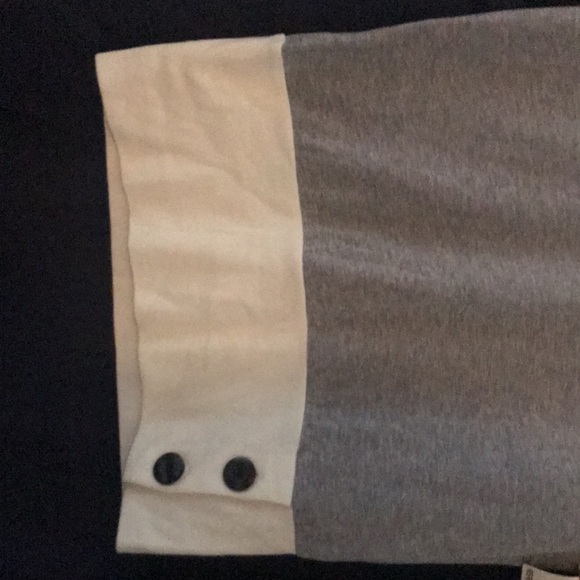 Top - Picture 2 of 5